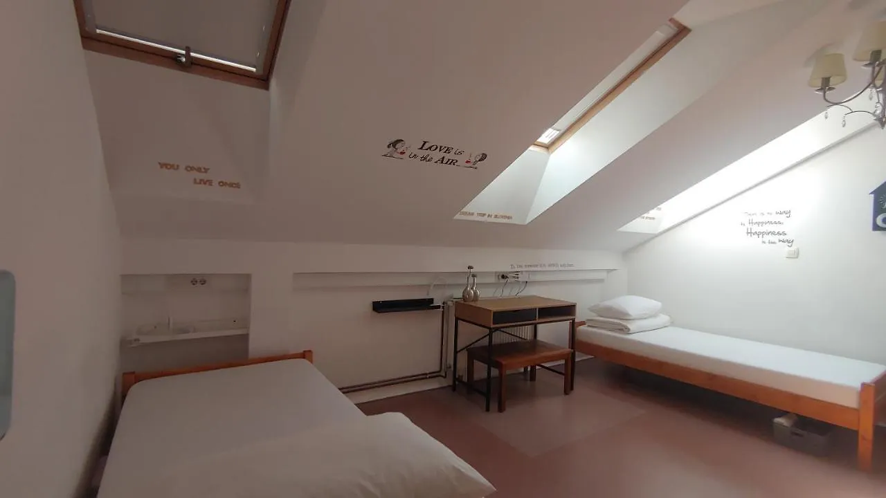 Goodlebang, 3 Bed Room Apartment, Center Liubliana Apartamento